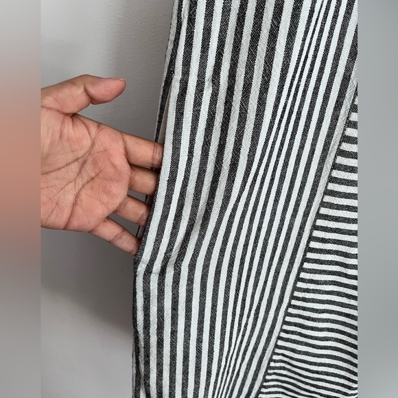 Madewell Linen Blend Stripe-Play Button-Back Tee Dress with pockets - Picture 5 of 10